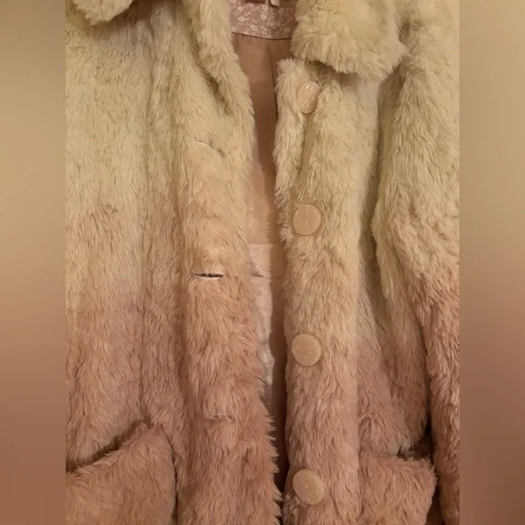 EUC Anthropologie ombre FAUX fur button up jacket 🧥 30” long - Picture 5 of 6